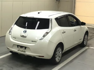 Nissan LEAF  с аукциона в Японии