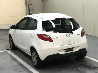 Mazda DEMIO