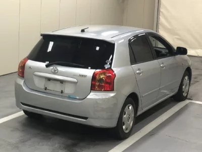 Toyota COROLLA RUNX  с аукциона в Японии