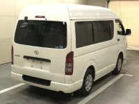 Toyota HIACE VAN лот № 2311 оценка R  с аукциона в Японии 3