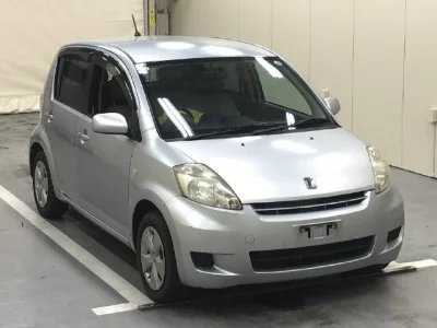 Toyota PASSO  с аукциона в Японии