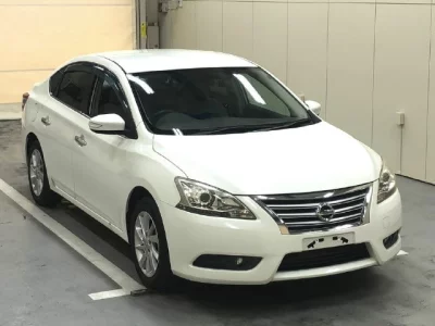 Nissan SYLPHY  с аукциона в Японии