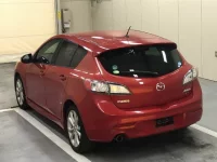 Mazda AXELA лот № 3010 оценка 3.5  с аукциона в Японии 1