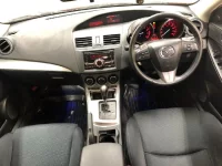 Mazda AXELA лот № 3010 оценка 3.5  с аукциона в Японии 4