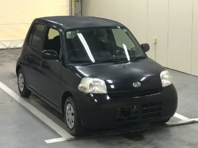 Daihatsu Esse