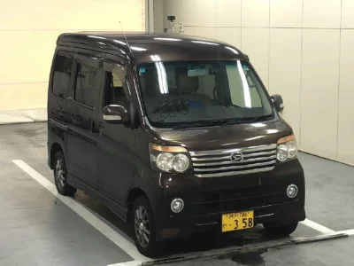 Daihatsu Atrai Wagon  с аукциона в Японии