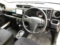 Toyota PROBOX лот № 2313 оценка 4  с аукциона в Японии 5