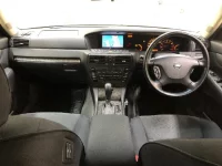 Nissan GLORIA лот № 2010 оценка R  с аукциона в Японии 4