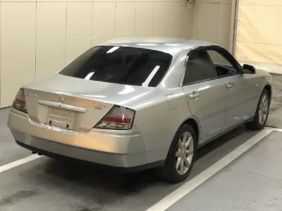 Nissan GLORIA  с аукциона в Японии