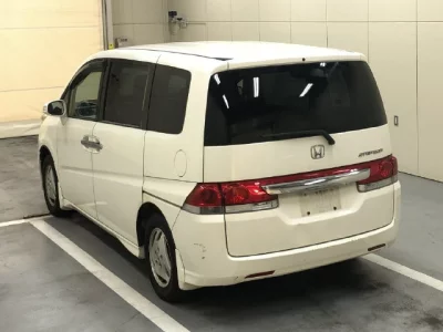 Honda STEP WAGON