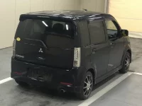 Mitsubishi EK SPORTS лот № 4064 оценка 3.5  с аукциона в Японии 2