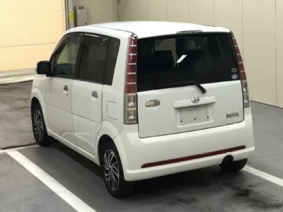 Daihatsu MOVE  с аукциона в Японии
