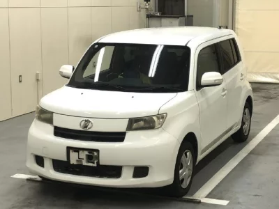 Toyota BB