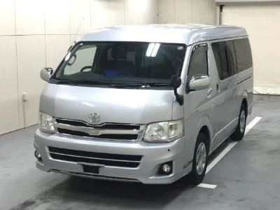 Toyota HIACE VAN  с аукциона в Японии