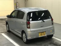 Daihatsu MIRA лот № 1812 оценка 4  с аукциона в Японии 1