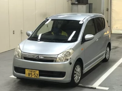 Daihatsu MIRA  с аукциона в Японии