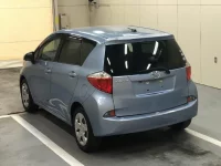 Toyota RACTIS лот № 3057 оценка 3.5  с аукциона в Японии 1