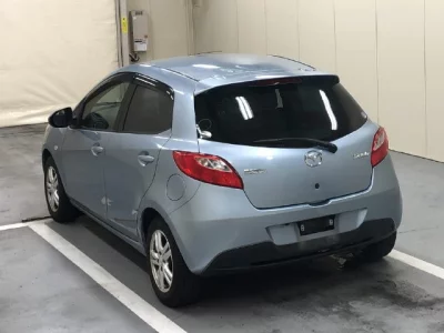 Mazda DEMIO