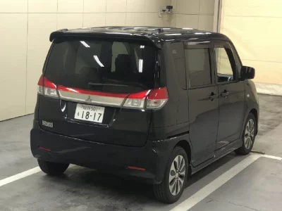 Mitsubishi DELICA D2