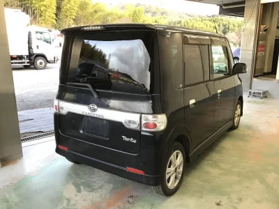Daihatsu TANTO  с аукциона в Японии