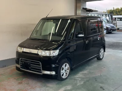 Daihatsu TANTO  с аукциона в Японии