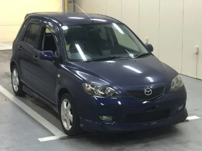 Mazda DEMIO  с аукциона в Японии
