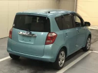 Toyota RACTIS лот № 1139 оценка 3.5  с аукциона в Японии 3