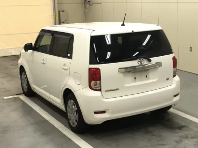 Toyota COROLLA RUMION