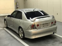Toyota ALTEZZA лот № 6228 оценка 3  с аукциона в Японии 1