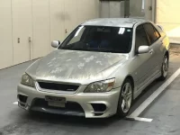 Toyota ALTEZZA лот № 6228 оценка 3  с аукциона в Японии 2