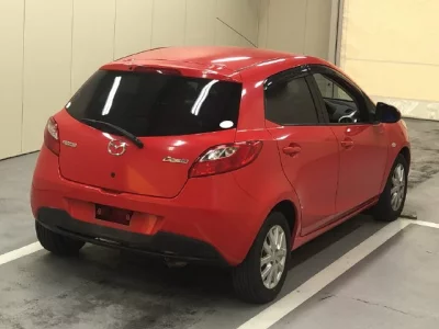 Mazda DEMIO