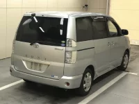 Toyota VOXY лот № 4573 оценка 3.5  с аукциона в Японии 3