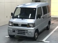 Nissan CLIPPER VAN лот № 1255 оценка 3.5  с аукциона в Японии 2