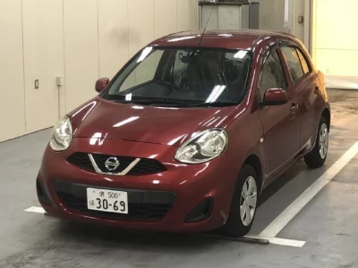 Nissan MARCH