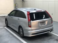 Honda STREAM лот № 1246 оценка 3.5  с аукциона в Японии 1