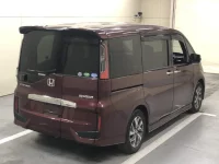 Honda STEP WAGON лот № 3086 оценка 3.5  с аукциона в Японии 3