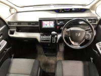 Honda STEP WAGON лот № 3086 оценка 3.5  с аукциона в Японии 4