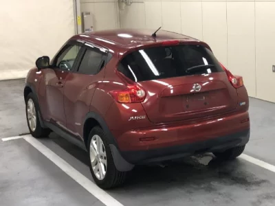 Nissan JUKE  с аукциона в Японии