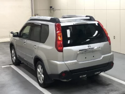 Nissan X-TRAIL  с аукциона в Японии