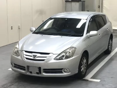 Toyota CALDINA  с аукциона в Японии