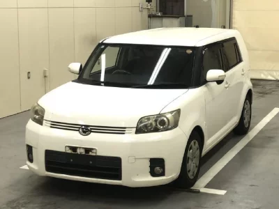 Toyota COROLLA RUMION  с аукциона в Японии