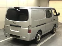 Nissan CARAVAN VAN лот № 1344 оценка 3  с аукциона в Японии 3