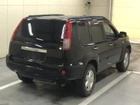 Nissan X-TRAIL лот № 1332 оценка 4  с аукциона в Японии 3