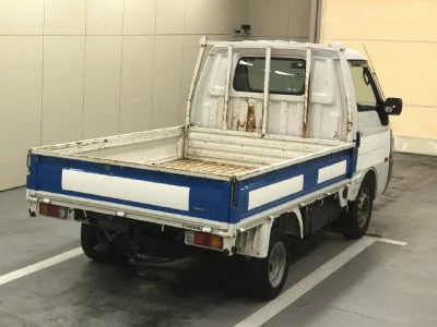 Nissan VANETTE TRUCK  с аукциона в Японии