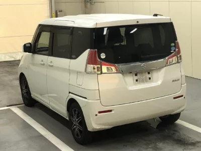 Suzuki SOLIO  с аукциона в Японии