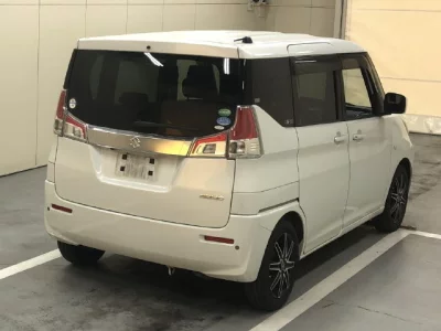 Suzuki SOLIO  с аукциона в Японии