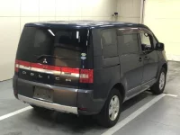Mitsubishi DELICA D5 лот № 1404 оценка 3.5  с аукциона в Японии 3