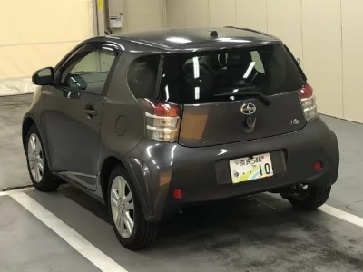 Toyota IQ