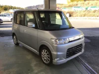 Daihatsu TANTO лот № 4048 оценка R  с аукциона в Японии 2