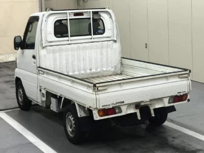 Nissan CLIPPER TRUCK